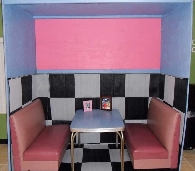 diner 17507 960 720 Encino Reupholstery
